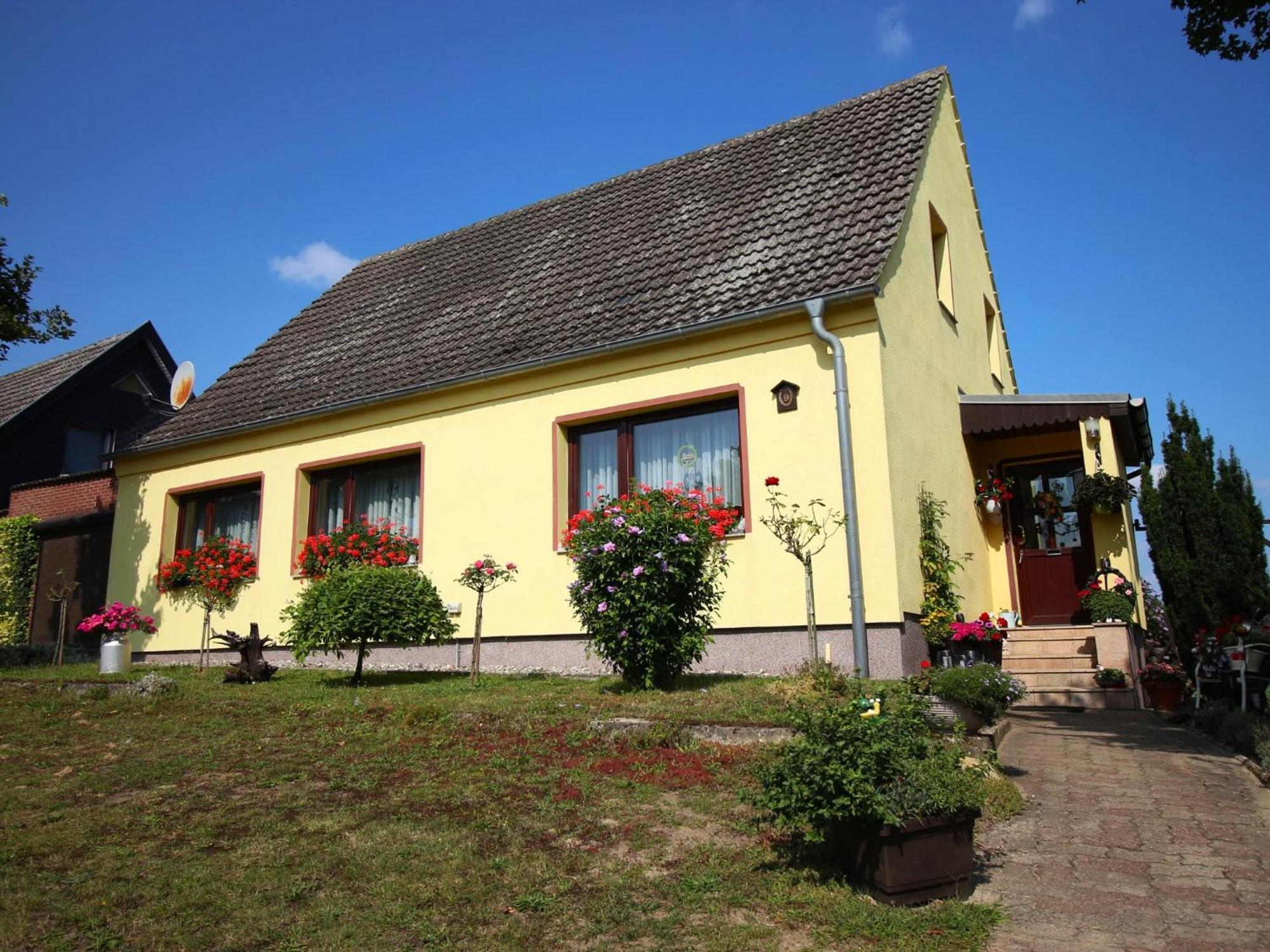 Ferienwohnung Familie Schmidt แบร์เกิน เอาฟ์ รือเจิน ภายนอก รูปภาพ
